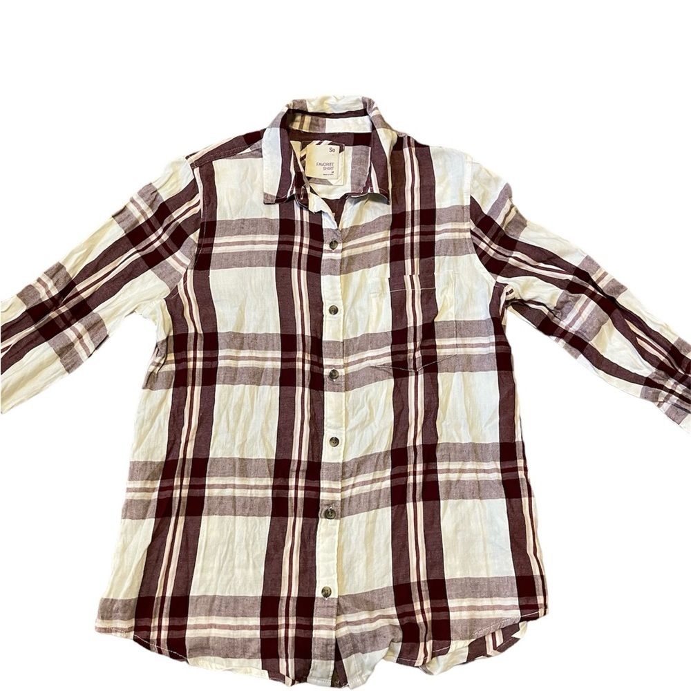 SO Perfectly Soft Flannel Shirt Womens Size Medium Pink Button Down